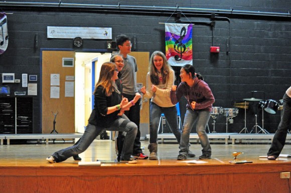 Rehearsing for Aladdin jr. are (from left to right) Jafar (Jeff Zhang), Iago (Lauren Mitchell), Razoul (Rose Datum) and the guards (Sarah Huang) and Caroline Sirna.