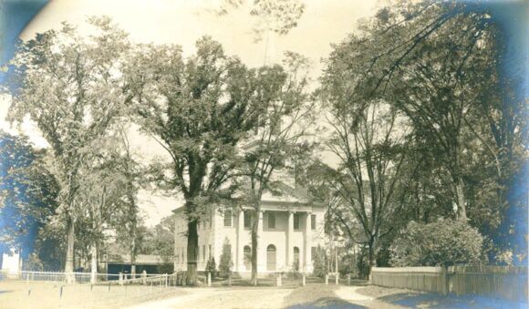 Old Lyme's First Congregational Church has had a long and colorful history.