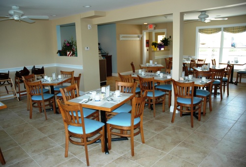 Inside the café, the color scheme has been carefully chosen.