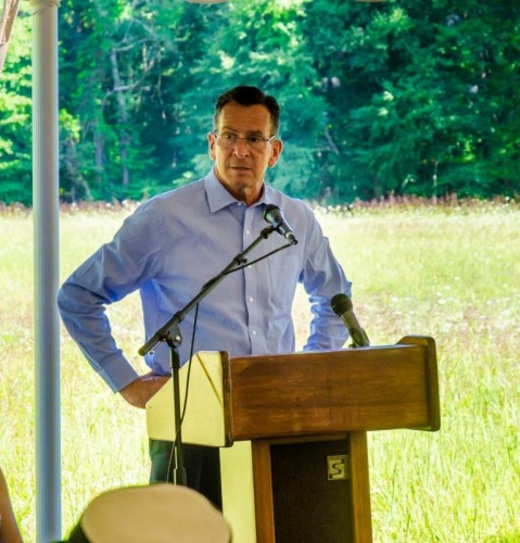 Connecticut Governor Dannel P. Malloy addresses the large audience.