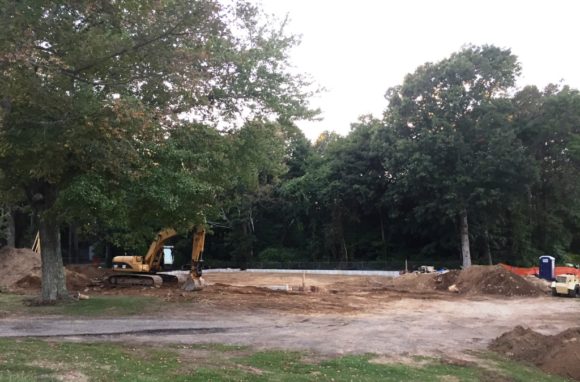 A new foundation must now be laid for the boathouse.